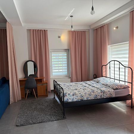 Apartamenty Pod Wierzbami Dwikozy Exterior foto